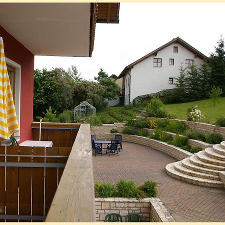 Gastehaus Claudia Bed & Breakfast Bad Abbach Exterior photo